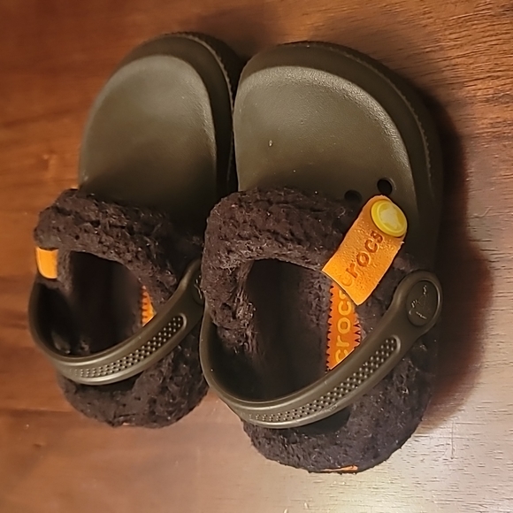 Crocs Sherpa-Lined Toddler - Picture 2 of 4